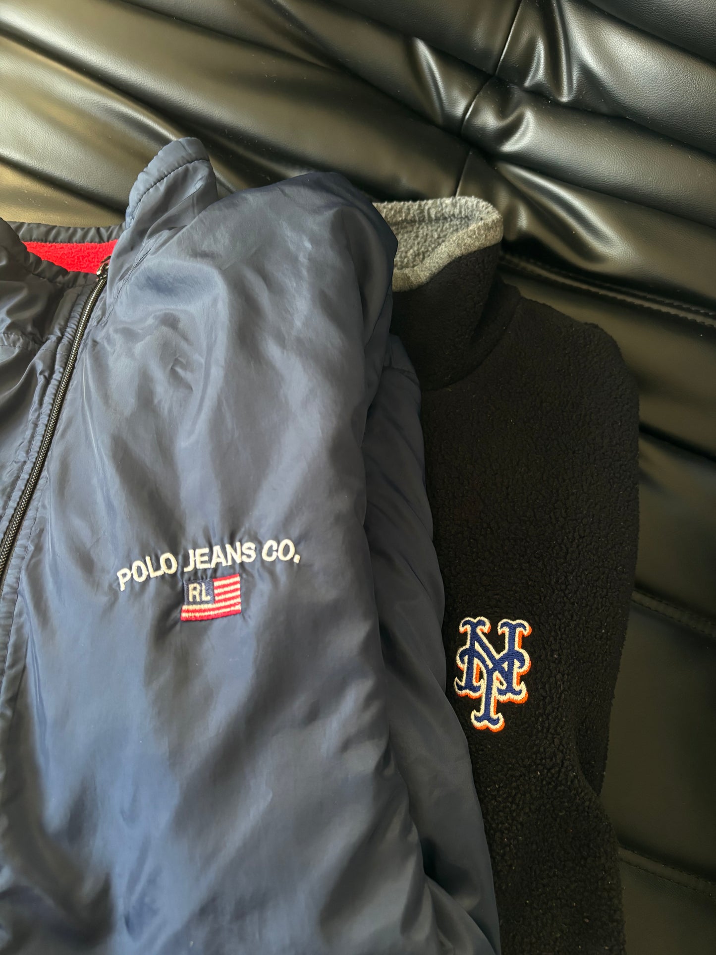 Mets pullover + polo jeans jacket