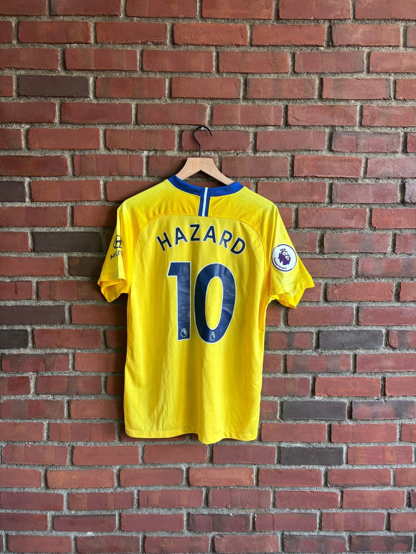 Nike Chelsea 2020/21 Third Yellow Football Shirt (Large)