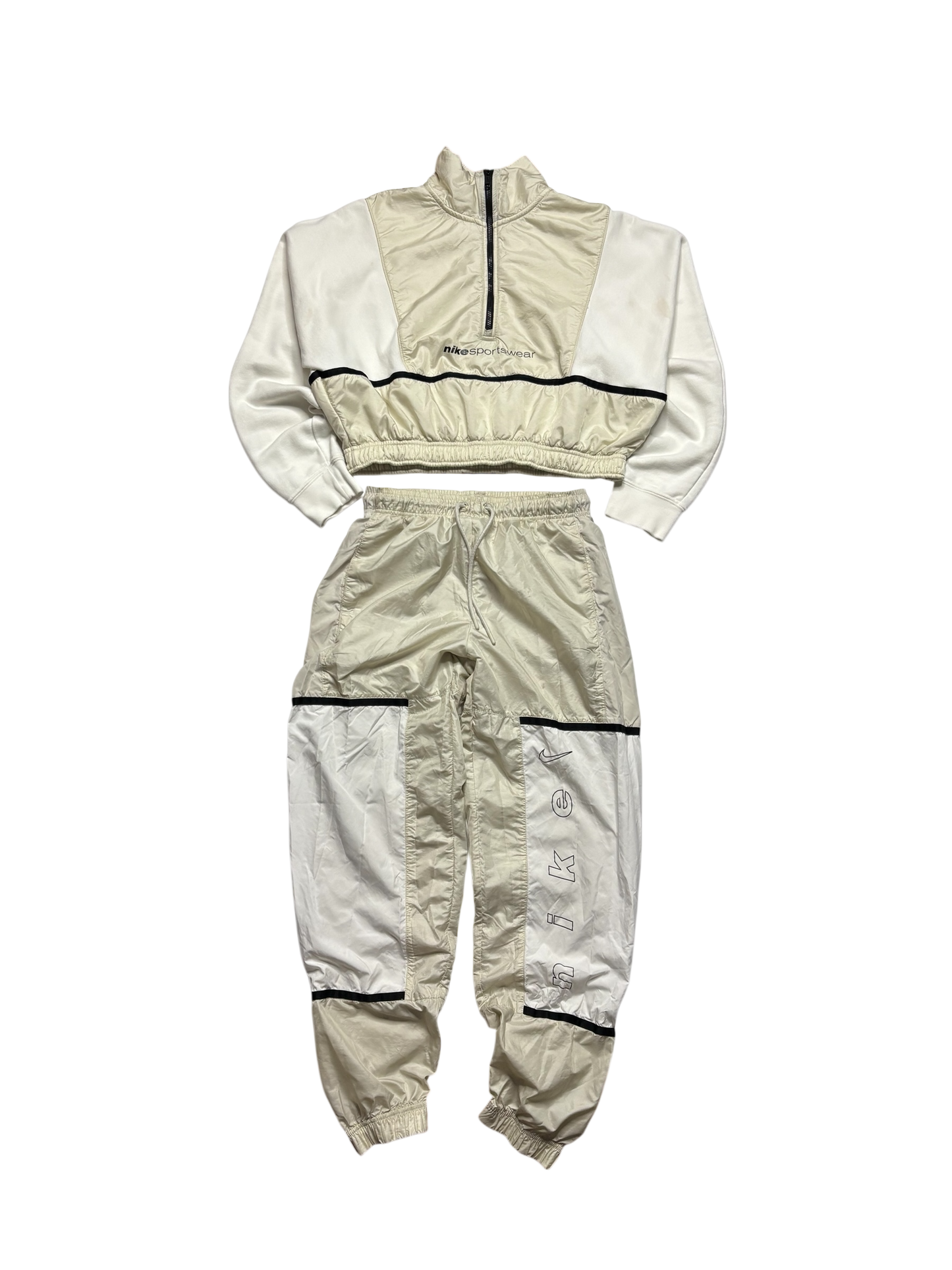 Modern Nike Two Piece Set (Women’s XS/Small)