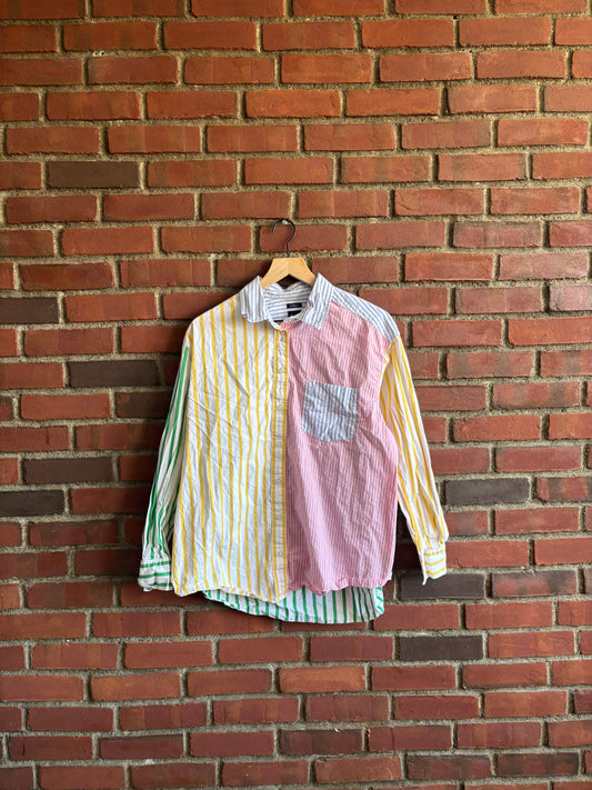 Gap Button Up Shirt (Women’s Medium)