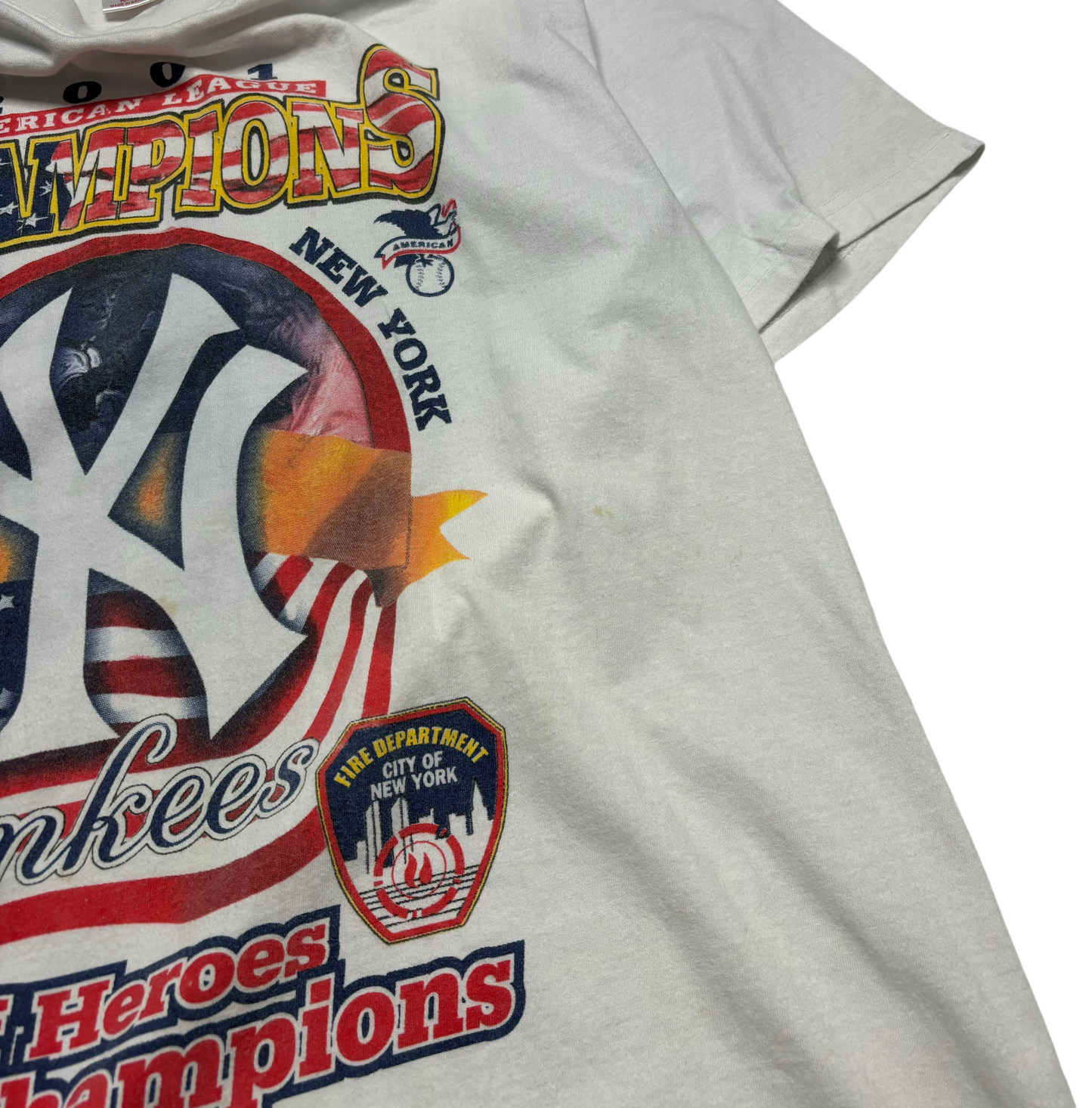 2001 Vintage New York Yankees American League Champions T Shirt (Small)