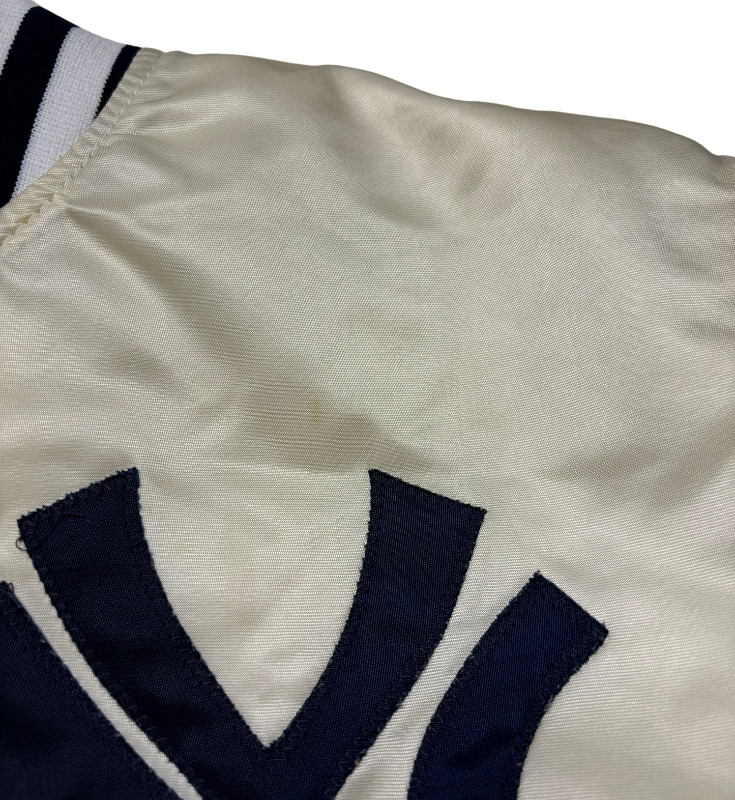 80s Vintage New York Yankees White Satin Starter Jacket (Small - Minor Flaw)