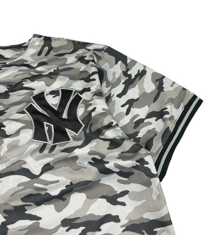 New York Yankees Camo Jersey (XXL)