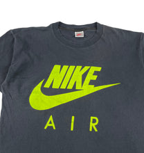 Load image into Gallery viewer, 90s Vintage Nike Air Black/Green T Shirt (Medium)