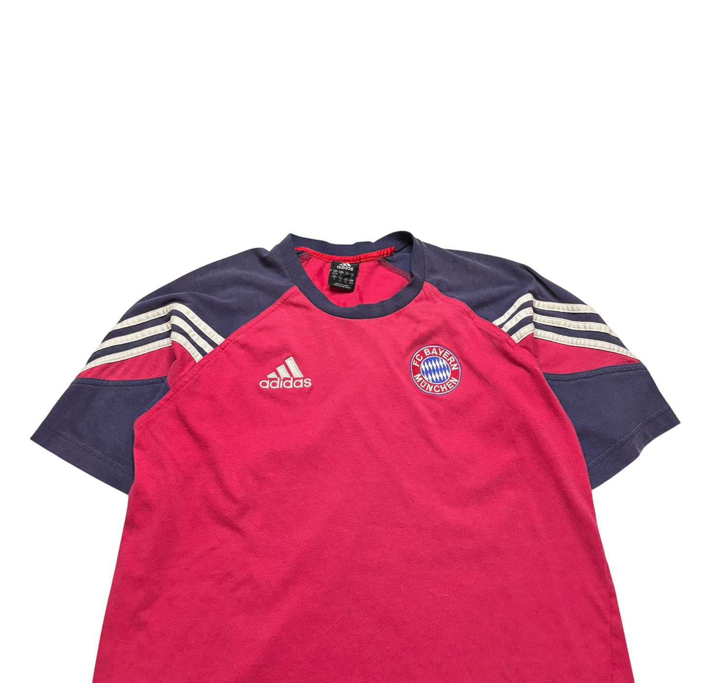 FC Bayern Munchen Soccer T Shirt (Small)