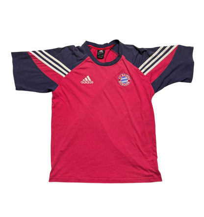 FC Bayern Munchen Soccer T Shirt (Small)
